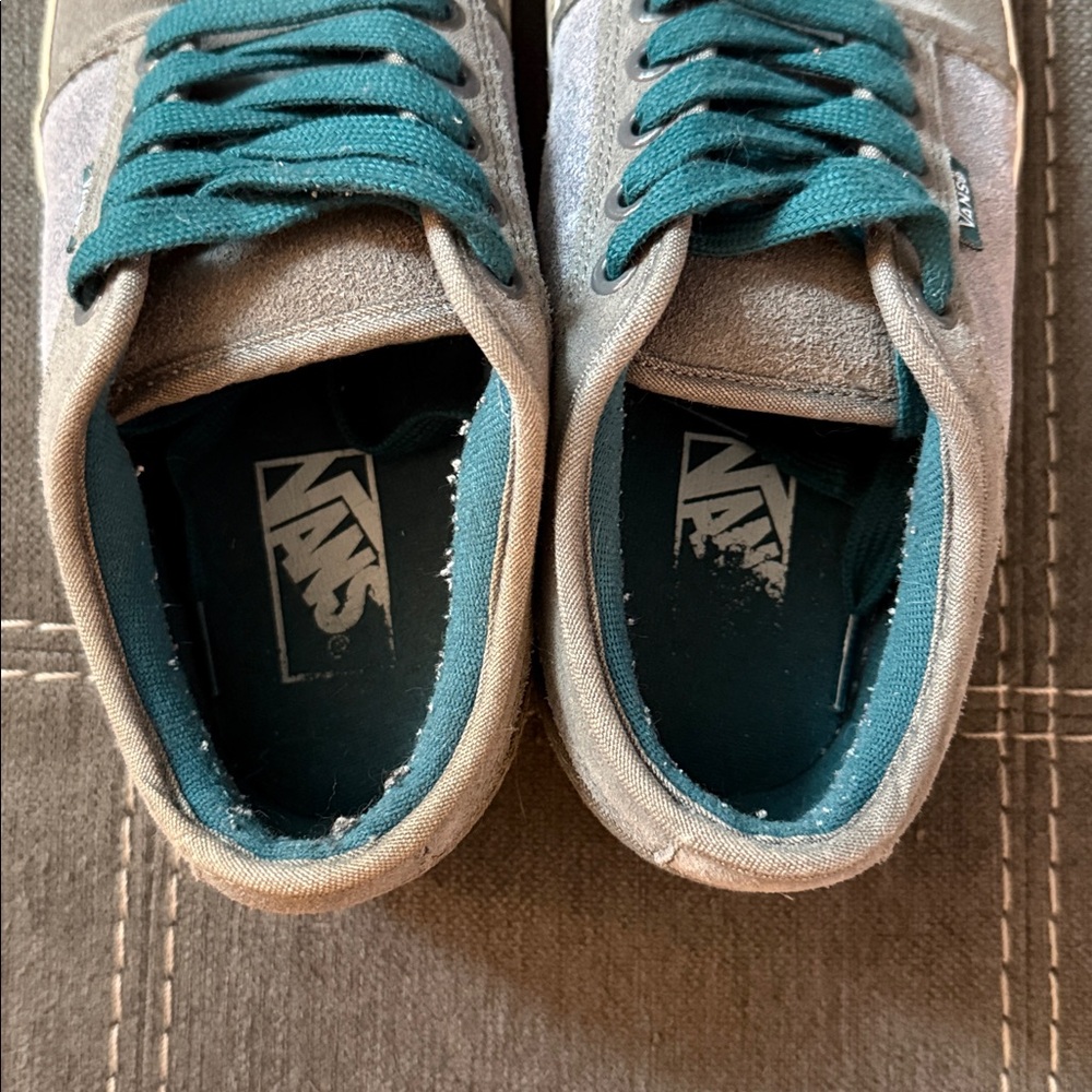 🌈5/$25 BUNDLE! Vans Chukka Lows Gray Suede and Dark Teal Laces - Picture 4 of 6
